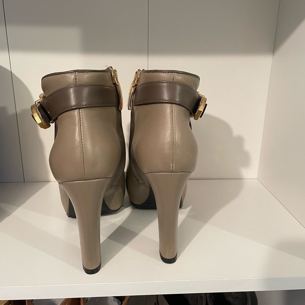Loriblu Shoes/Booties - Picture 2 of 6
